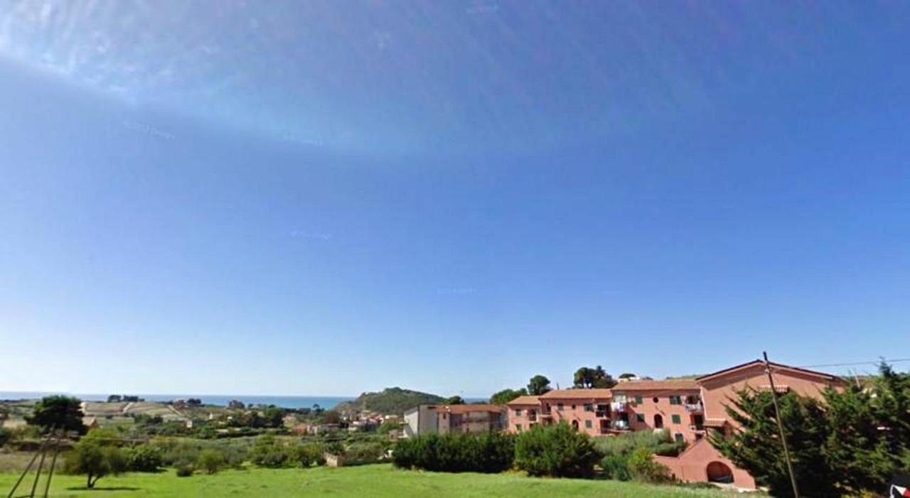 Welcoming Apartment In Realmonte With Sea View 53 M² Exterior photo